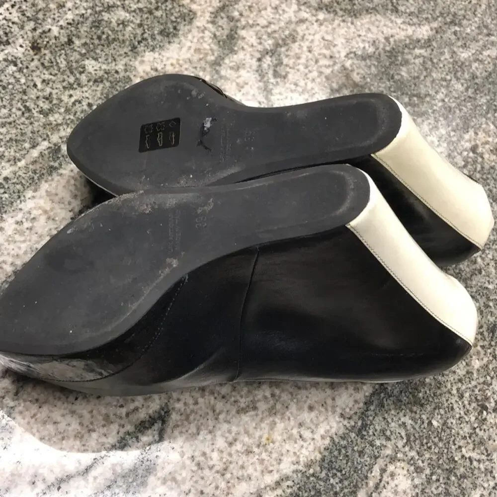 THEYSKENS' Theory Two-Tone Leather Shoes Wedges Size 39 USA 9